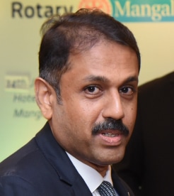Rtn. PHF. Naveen Narayan - Director Community Service Rtn. PHF. Naveen Narayan - Director Community Service
