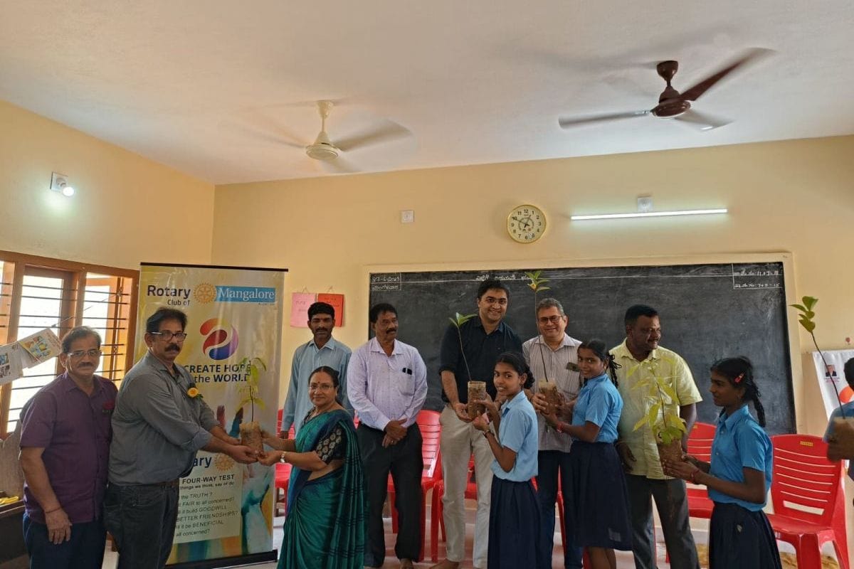 150 Tree saplings distributed to DK Zilla Panchayat High Primary School, Bengre