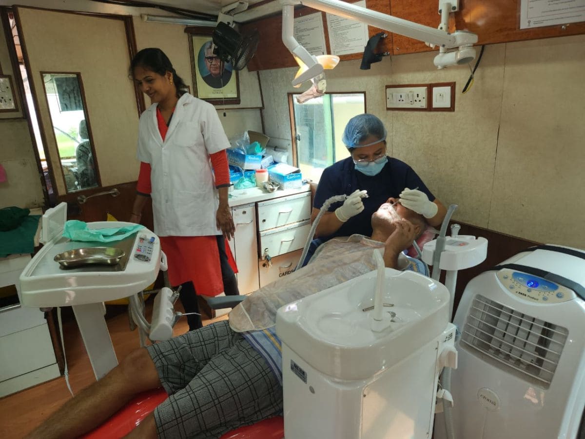 Dental checkup camp at St. Anthony old age home