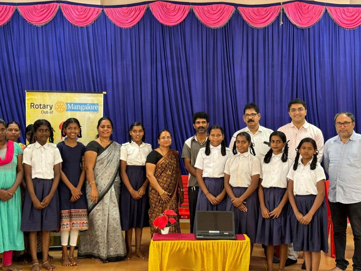 A Refurbished laptop was donated to DKZP Hr. Pry school Sandspit Bengre A Refurbished laptop was donated to DKZP Hr. Pry school Sandspit Bengre