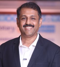 Rtn. PHF Naveen Narayan